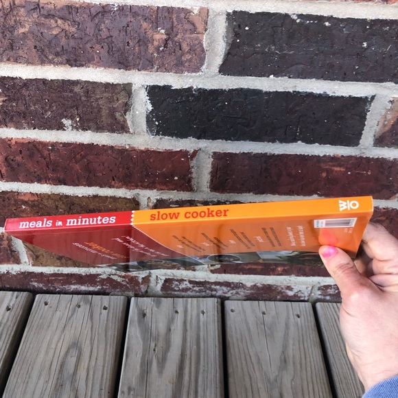 Slow Cooker Meals In Minutes Quick, Easy & Delicious Recipes Cookbook - Picture 4 of 6